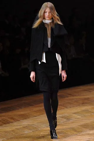 Look 11